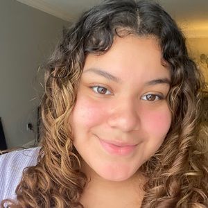 Meet your Posher, Lizeth